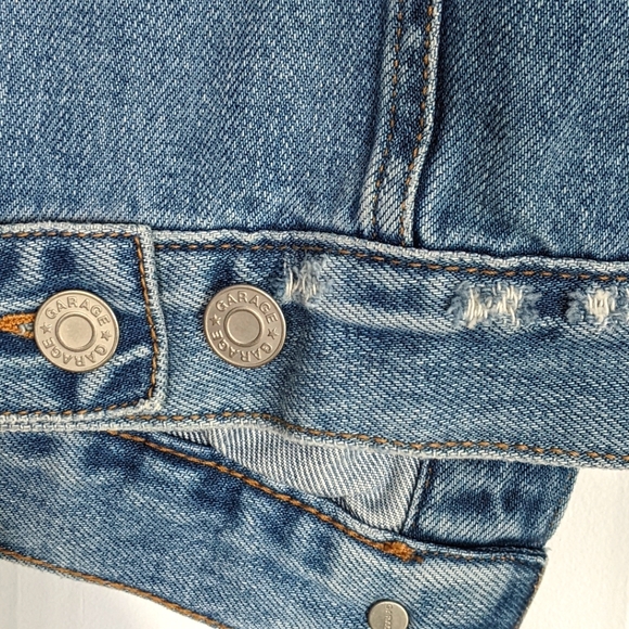 Distressed Jean Jacket - Garage - Picture 6 of 10